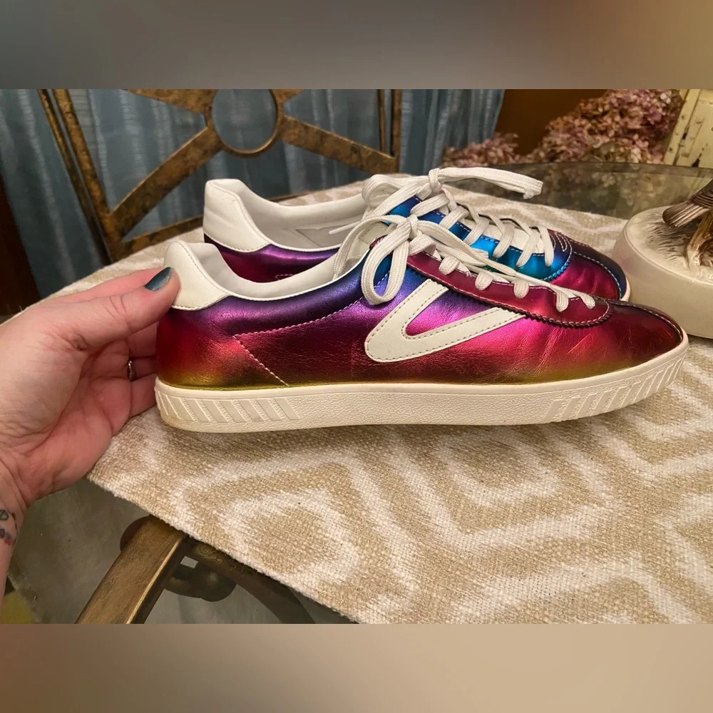 Tretorn Camden7 Iridescent Rainbow Sneaker - Picture 4 of 13